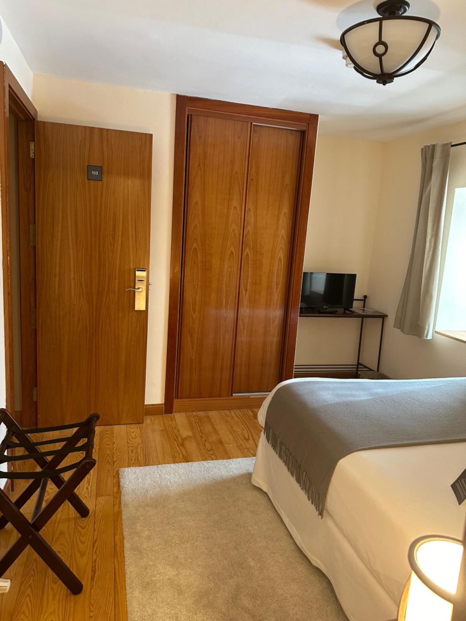 Corzo Hotel Cercedilla Pokoj fotografie